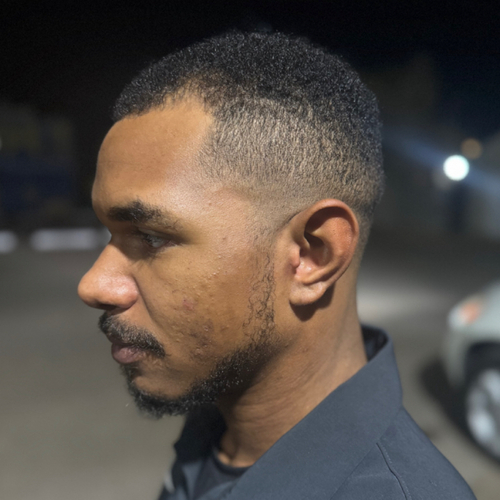 Custom clipper haircut by Pixie Loc Wizard